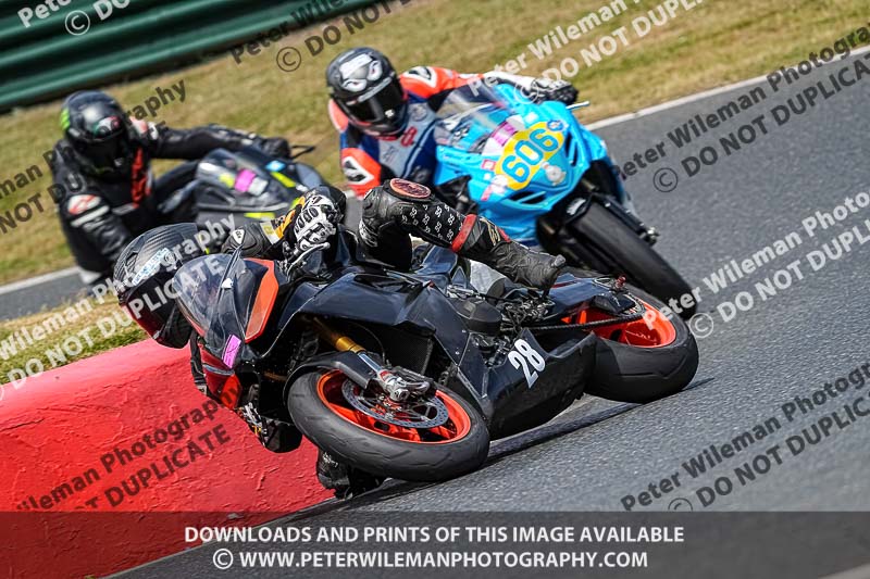 enduro digital images;event digital images;eventdigitalimages;mallory park;mallory park photographs;mallory park trackday;mallory park trackday photographs;no limits trackdays;peter wileman photography;racing digital images;trackday digital images;trackday photos